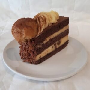 Salted Caramel Sponge Cake